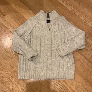 Marks and Spencer men’s sweater. Beautiful cream and light grey. Great condition
